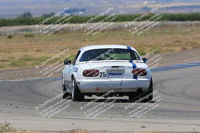 media/Jun-05-2022-CalClub SCCA (Sun) [[19e9bfb4bf]]/Group 1/Race/